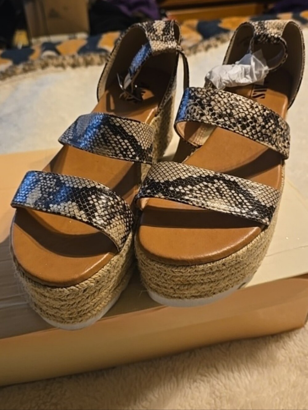 061526 Just Fab Josephine Snake Skin Ankle Wrap Wedge Sandals, Size 8. 1/2  NWOT